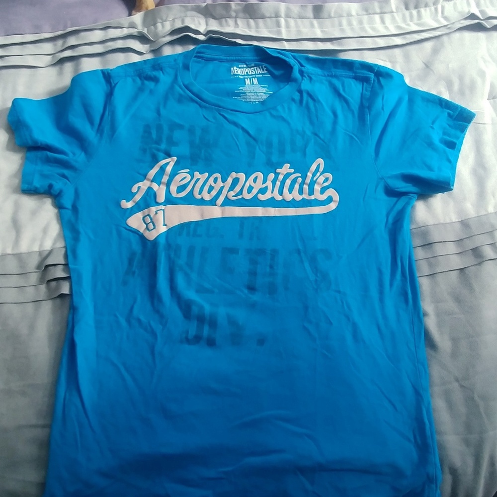 💸5 For $25💸 Aero T-shirt